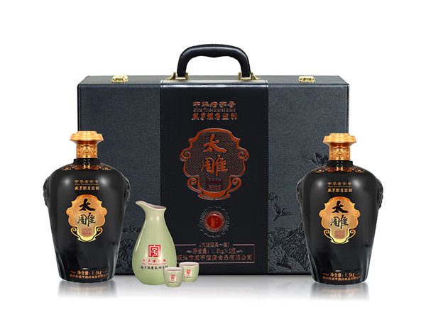 佛山咸亨酒店太雕黄酒回收太雕2007原酿礼盒1.5kg*2糯米酒半甜绍兴黄酒